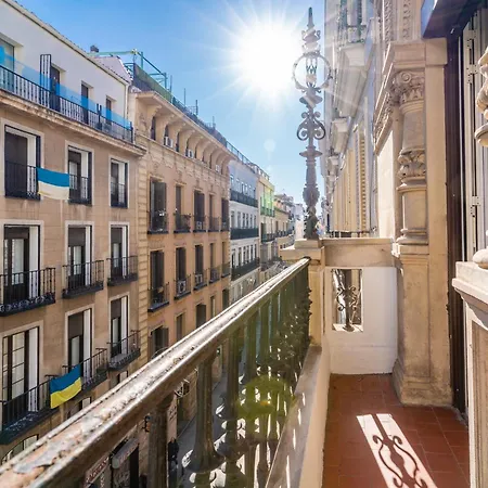 Spacious Central-3bedrooms 3bathrooms-sol マドリード