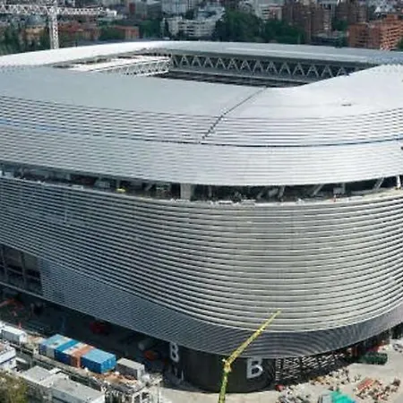 Jes B Close To Bernabeu Stadium Apartment Madrid