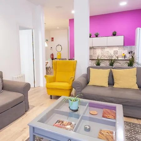 Enorme Y Acogedor Piso En La Puerta Del Sol Apartamento Madri