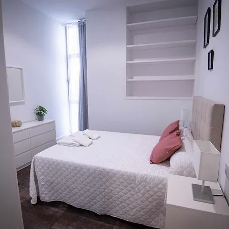 Antonio Lopez B Apartment Madrid