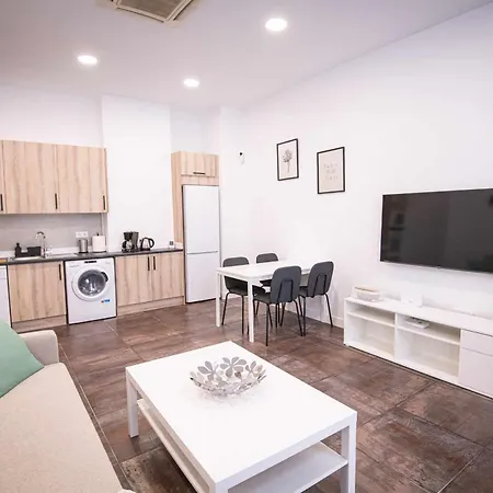 Antonio Lopez B Apartment