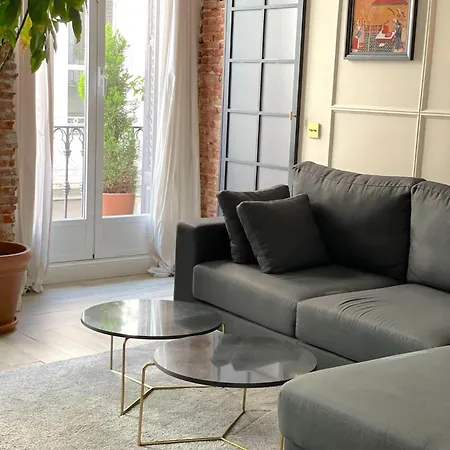 New In City-center, Gran Via Madri