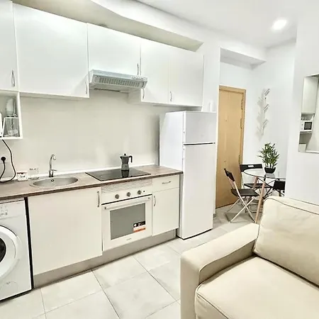 Apartamento Metro Avenida De America 01