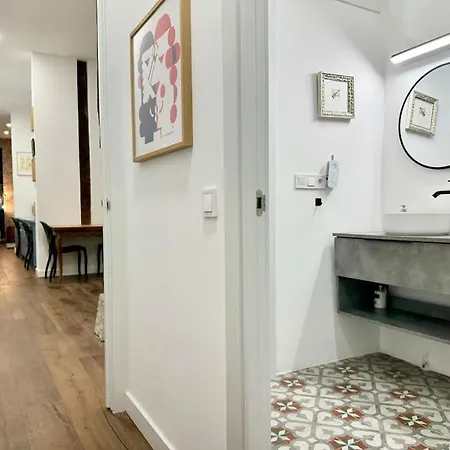 Apartment Cozy Beautiful Flat City Center