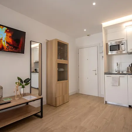 Apartamento Edificio Leganitos Xv Madrid