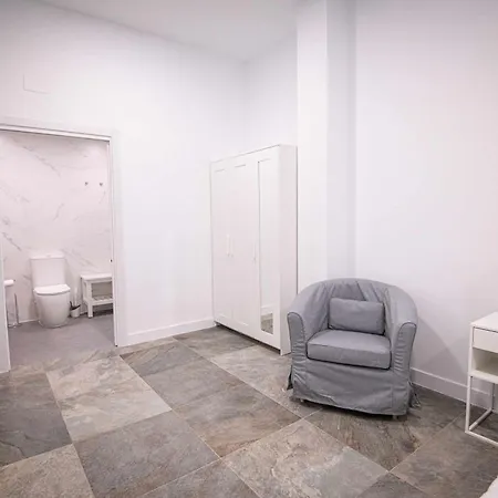 Antonio Lopez A Apartment Madrid