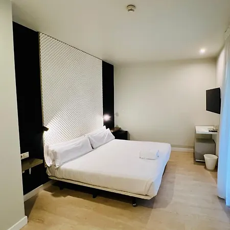 Urbansea Atocha 113 Hotel