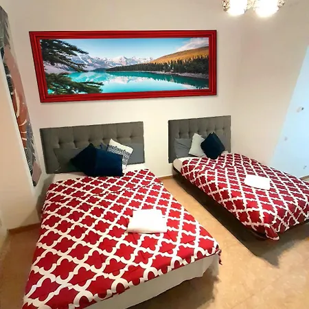 Sol Montera & Parking Tph Bed and breakfast *