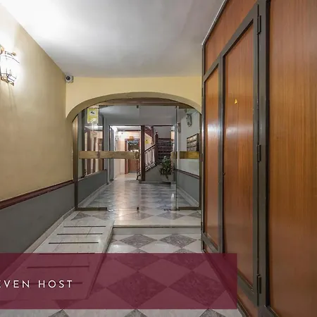 Exclusive Balcony Plaza Mayor Apartment