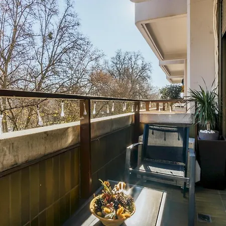 Brigth- Pool Parking-1bd 1bth-prado *