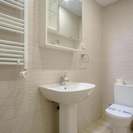 Apartment Cozy- 1 Bd 1,5 Bth - Delicias Atocha