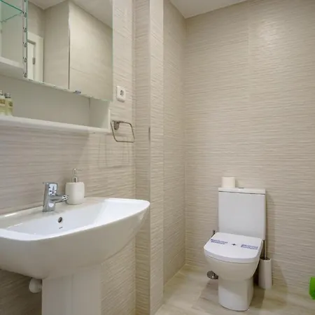 Apartment Cozy- 1 Bd 1,5 Bth - Delicias Atocha