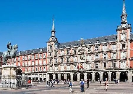 Apartment Exclusive Balcony Plaza Mayor