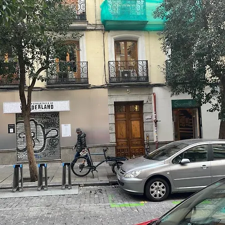 Exyca Malasana * Madrid