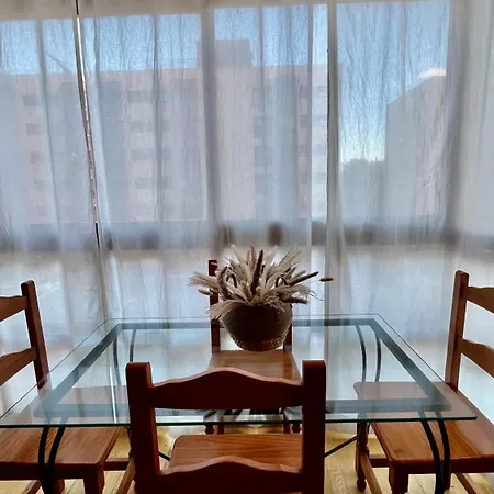 Deyanira Suite, Aeropuerto, Ifema Apartment *