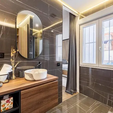 Luxury And Elegant Appartement Madrid