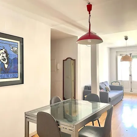 Apartamento Celia. En El Corazon De Madrid
