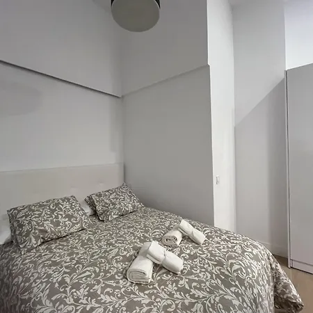 Moratalaz Apartment