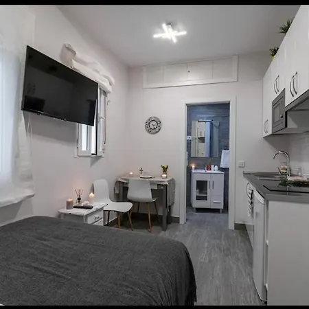 Estudio Plaza Neptuno Apartamento Madrid