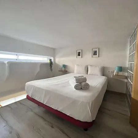 Apartment At Street Level 20 Min From Sol-piern *