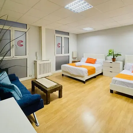 Punta Me In The Location In Downton Apartment Madrid