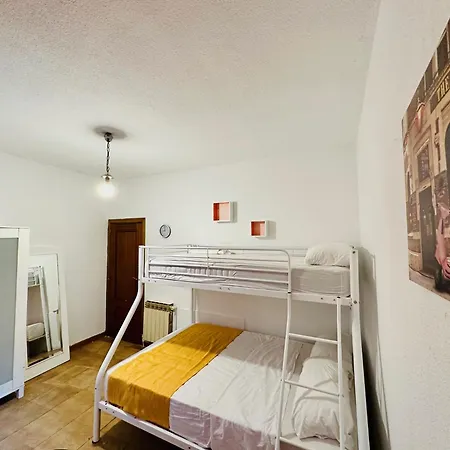 Apartment Punta Me In Downtown Madrid