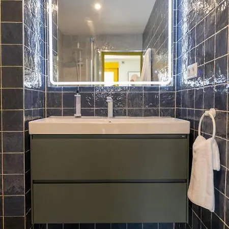 Estudio Moderno Y Acogedor En Rio Nº4 * Madrid