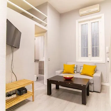 Cozy In The Heart Of Madrid.m31 Madrid