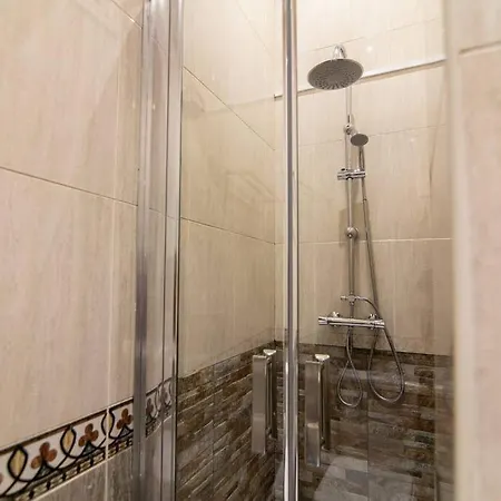 Apartment Cozy In The Heart Of Madrid.m31 *