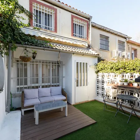 Sabadell Calle, Casa Familiar De 3 Con Terraza Junto Metro Fuencarral