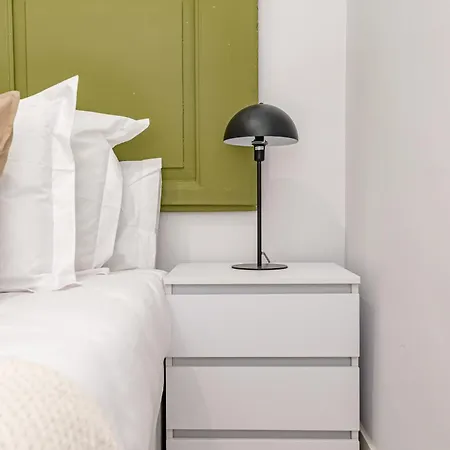 Apartment Lalatina Ii Calle Almendro 3br 2bh Madrid