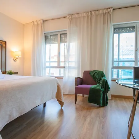 Apartamento Edificio Leganitos Xv Madrid