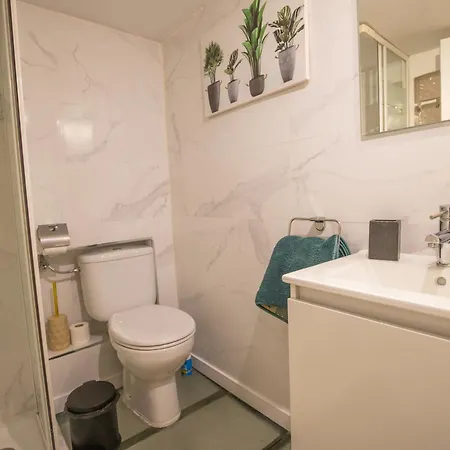 Malasana Apartment