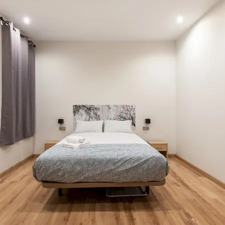 Apartment 1 Bedroom 1 Bathroom Furnished - Justicia - Modern - Mintystay Madrid