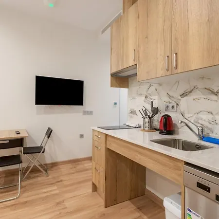 1 Bedroom 1 Bathroom Furnished - Justicia - Modern - Mintystay * Madrid