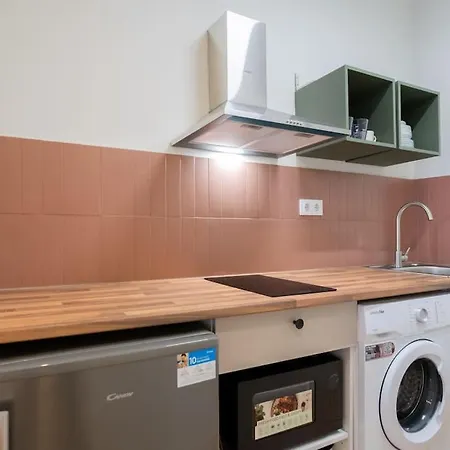Apartment Ideal Flat For 2 Pax -f Fpo1 *