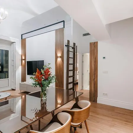 Apartment Stunning Near Gran Via Metro