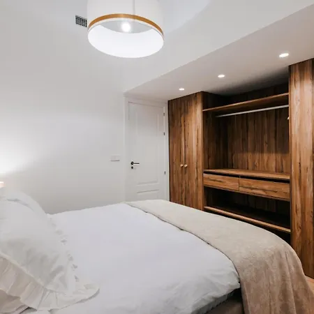 Apartment Stunning Near Gran Via Metro