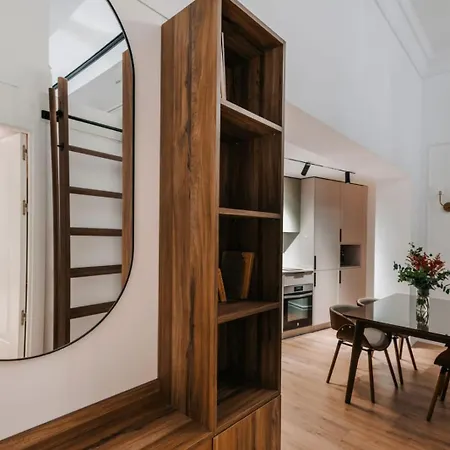 Stunning Near Gran Via Metro *