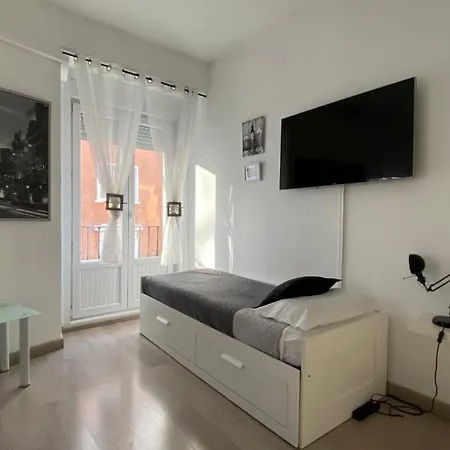 Stay Inn Madrid Апартаменты Мадрид