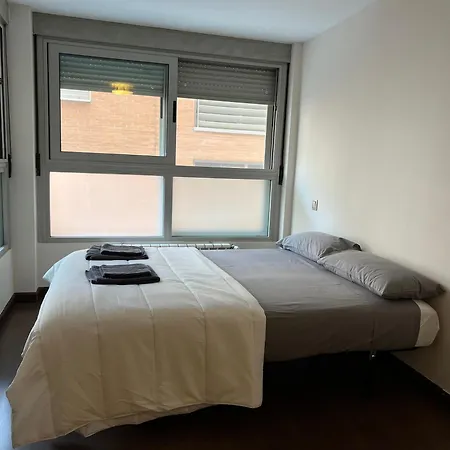 Apartment Impresionante De 4 3 Banos Y 2 Plazas De Garaje