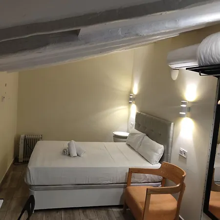 Guest house Good Madrid