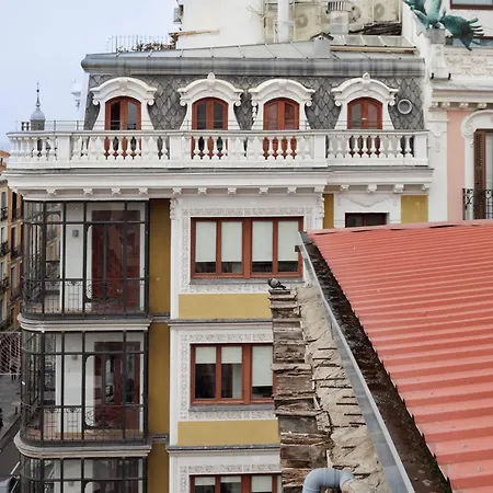 Apartment Heima Penthouse Old Town