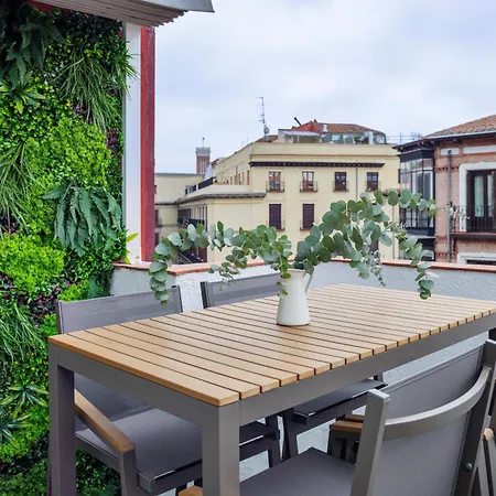 Heima Penthouse Old Town Apartment Madrid
