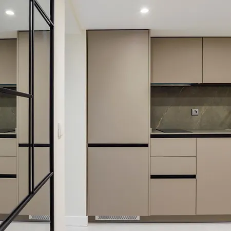 Heima Penthouse Old Town Apartment