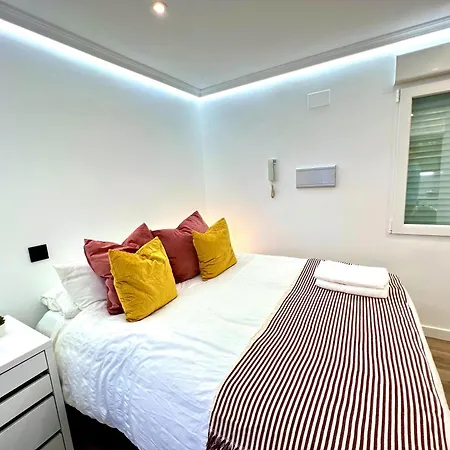 In The Heart Of Madrid-piso En Malasana Appartamento *
