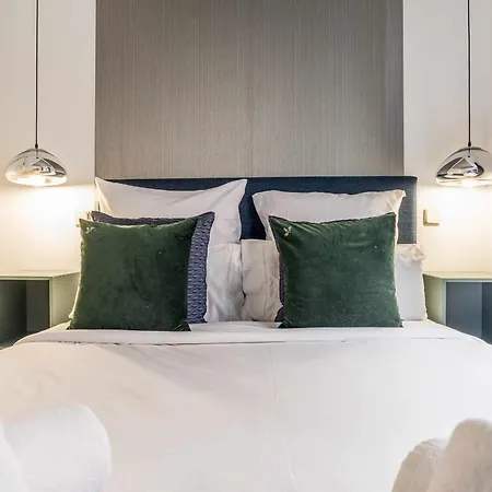 Apartment Royal Palace By Skykey Madrid