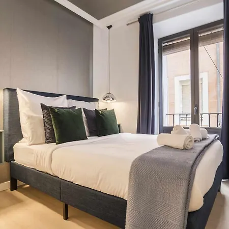 Royal Palace By Skykey Apartment *