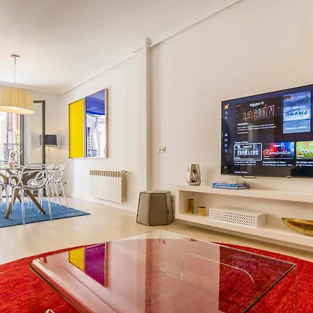 Apartment Royal Palace By Skykey Madrid