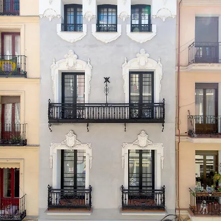 De Dios 17 Boutique Aparthotel 4*